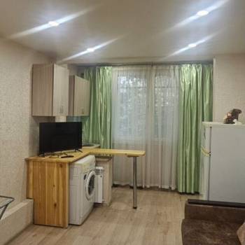 Продается 1-комнатная квартира, 18 м²
