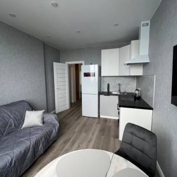 Продается 1-комнатная квартира, 37,6 м²