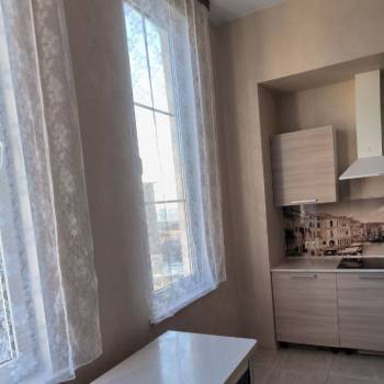 Продается 1-комнатная квартира, 51,8 м²