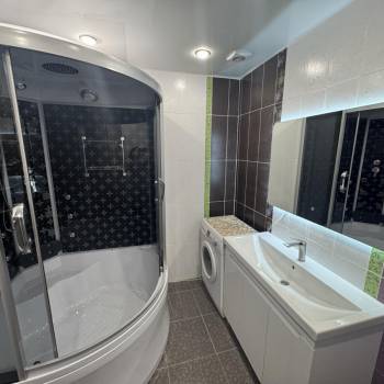 Сдается Многокомнатная квартира, 93 м²
