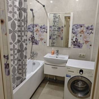 Сдается Многокомнатная квартира, 85 м²