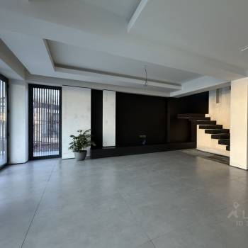 Продается Дом, 436 м²