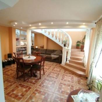 Продается Дом, 200 м²