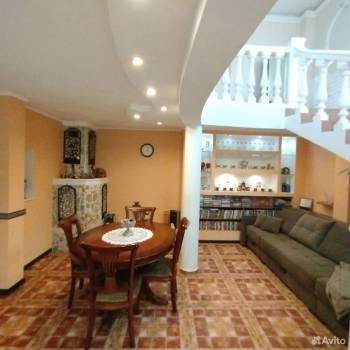 Продается Дом, 200 м²