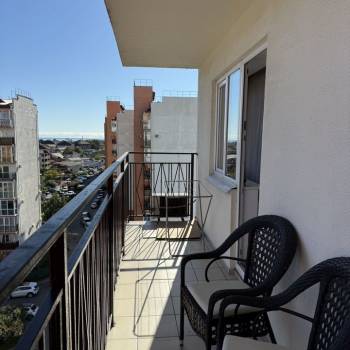 Сдается 2-х комнатная квартира, 77 м²