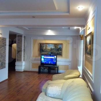 Продается Многокомнатная квартира, 127 м²