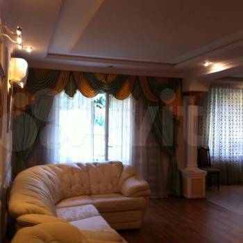 Продается Многокомнатная квартира, 127 м²