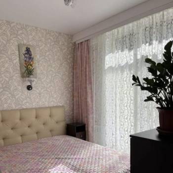 Сдается 1-комнатная квартира, 42 м²