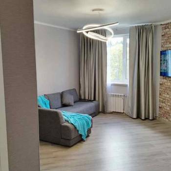 Сдается 1-комнатная квартира, 51,6 м²