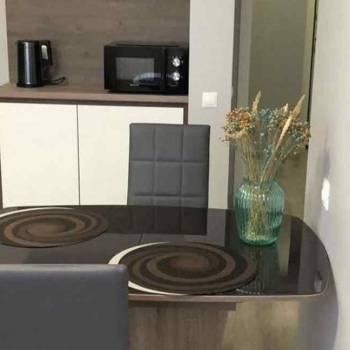 Сдается 1-комнатная квартира, 38 м²