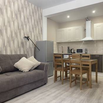 Сдается 2-х комнатная квартира, 42 м²