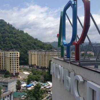Продается 1-комнатная квартира, 42 м²