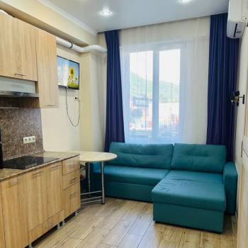 Продается 1-комнатная квартира, 37,4 м²