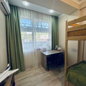Продается 1-комнатная квартира, 37,4 м²