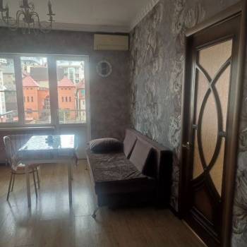 Сдается 2-х комнатная квартира, 60 м²