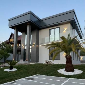 Продается Дом, 200 м²