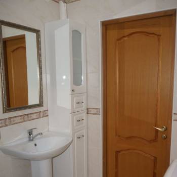 Сдается 2-х комнатная квартира, 65 м²