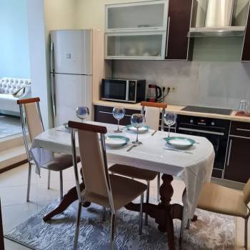 Сдается 2-х комнатная квартира, 60 м²
