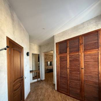Сдается 2-х комнатная квартира, 101 м²