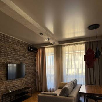 Сдается 2-х комнатная квартира, 101 м²