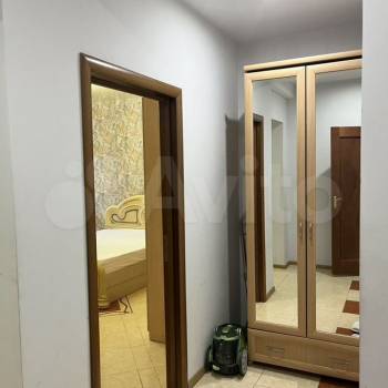 Сдается 1-комнатная квартира, 55 м²