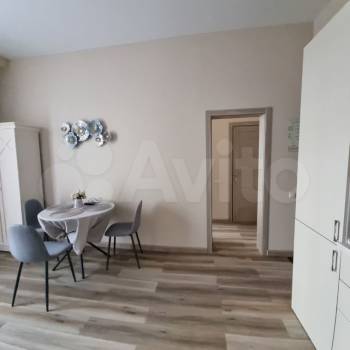 Сдается 1-комнатная квартира, 45 м²