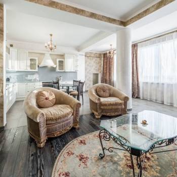 Продается Многокомнатная квартира, 169 м²