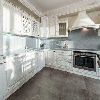 Продается Многокомнатная квартира, 169 м²