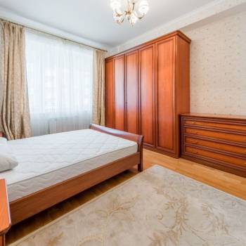 Продается Многокомнатная квартира, 169 м²