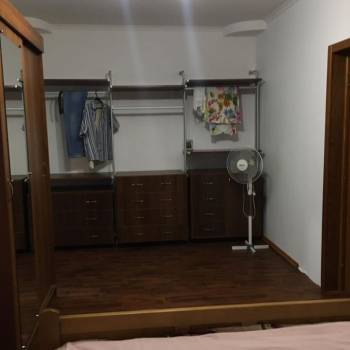 Сдается 1-комнатная квартира, 50 м²