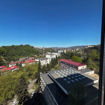 Сдается 1-комнатная квартира, 52 м²