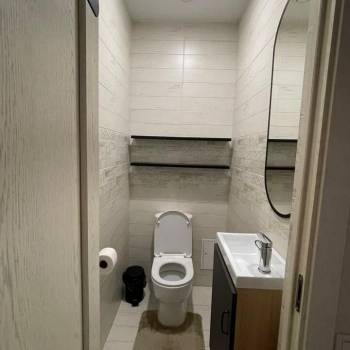 Сдается 2-х комнатная квартира, 82 м²
