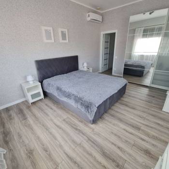 Сдается Многокомнатная квартира, 75 м²