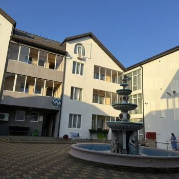 Продается 1-комнатная квартира, 44 м²
