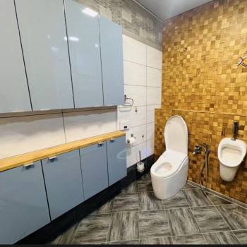 Продается 3-х комнатная квартира, 130 м²