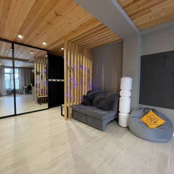 Сдается 1-комнатная квартира, 42 м²