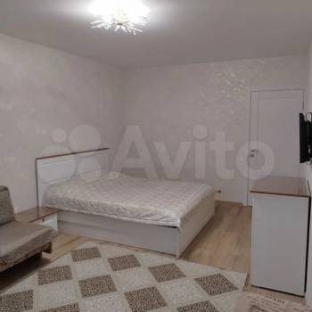 Сдается 1-комнатная квартира, 40 м²