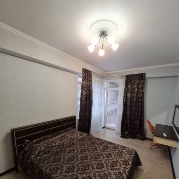 Сдается Многокомнатная квартира, 80 м²