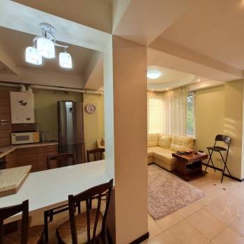Сдается Многокомнатная квартира, 80 м²