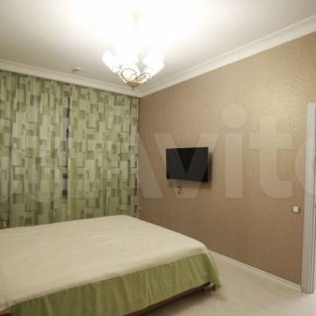Сдается 2-х комнатная квартира, 80 м²