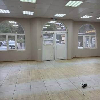 Сдается Нежилое помещение, 77 м²