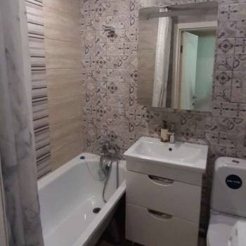 Продается 1-комнатная квартира, 32 м²