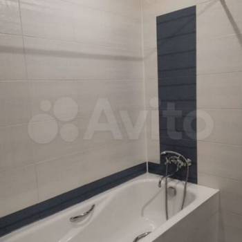 Сдается Многокомнатная квартира, 75,8 м²