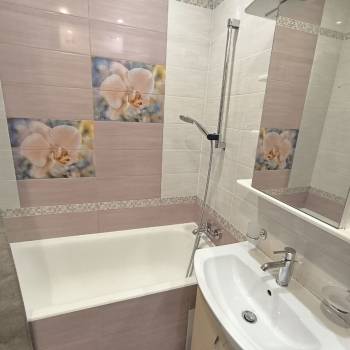 Сдается 2-х комнатная квартира, 52 м²