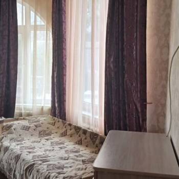 Сдается 2-х комнатная квартира, 42 м²