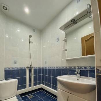 Сдается Многокомнатная квартира, 80 м²