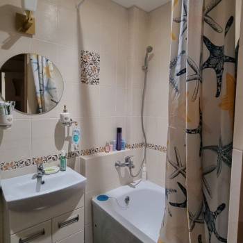 Сдается 1-комнатная квартира, 35 м²