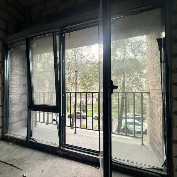 Продается 1-комнатная квартира, 50 м²