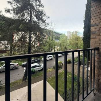 Продается 1-комнатная квартира, 50 м²