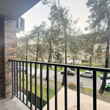 Продается 1-комнатная квартира, 50 м²